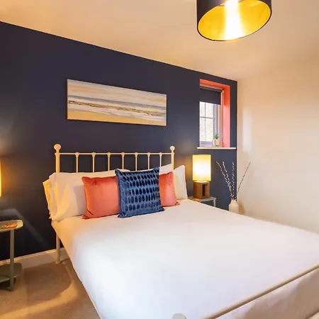 Host & - The Sanctuary Apartmán Whitby