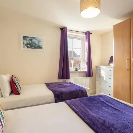 Host & - The Sanctuary *